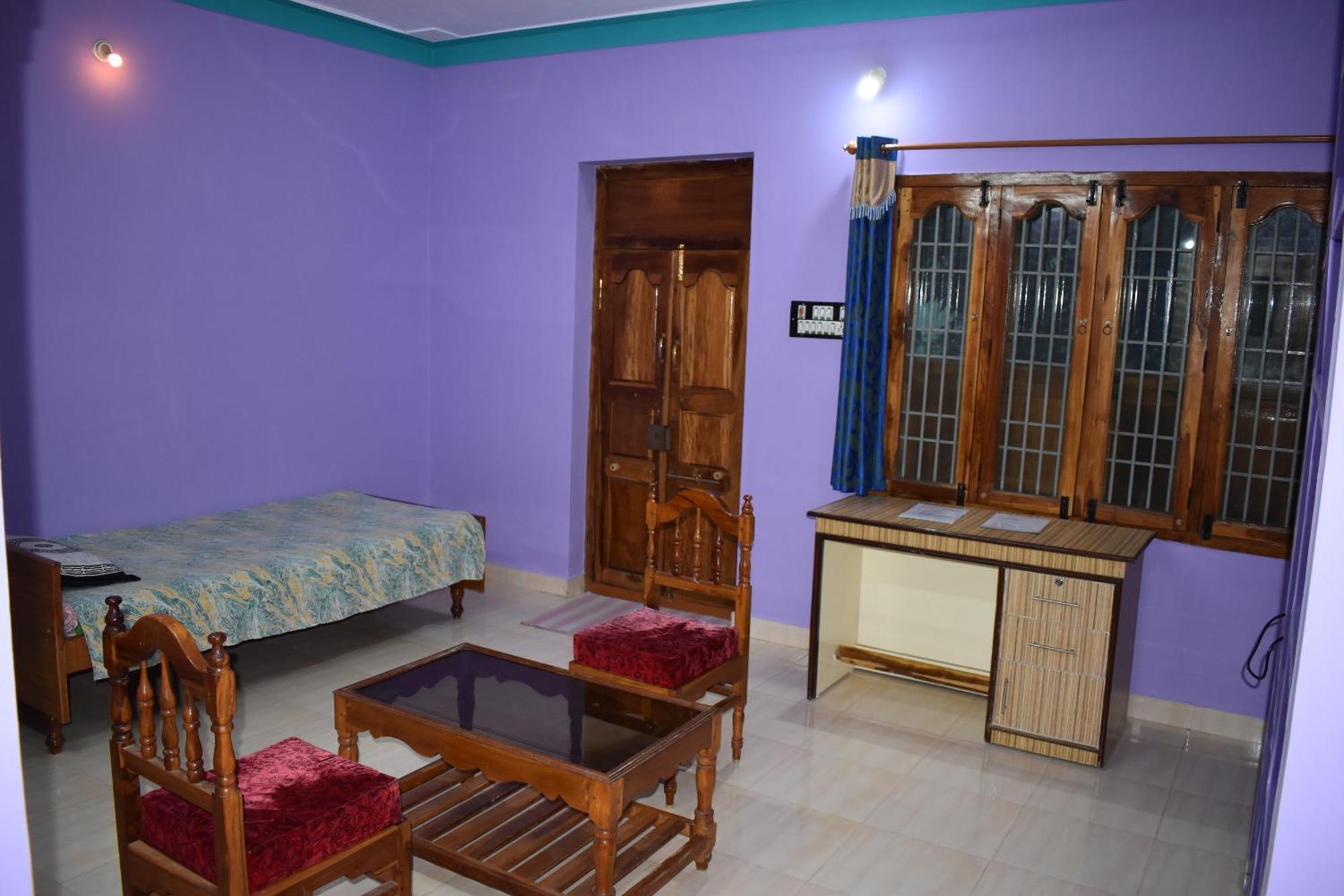 Rainbow Guest House Tiruvannamalai Exterior photo